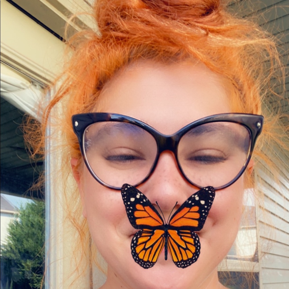 Meet your Posher, Jacqueline